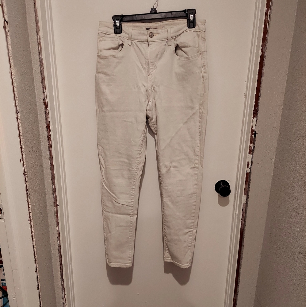 White denim skinny jeans